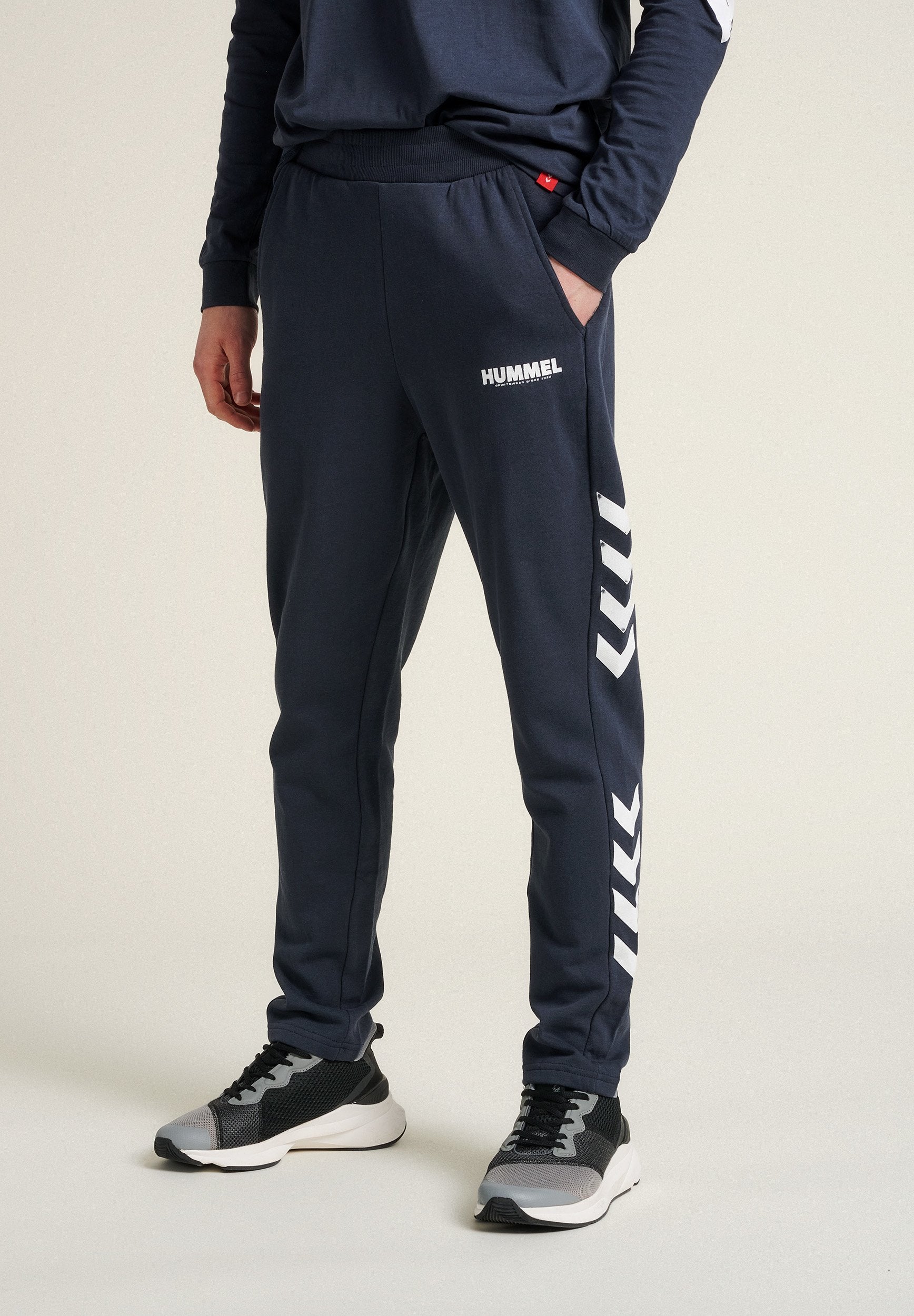 Hummel LEGACY TAPERED