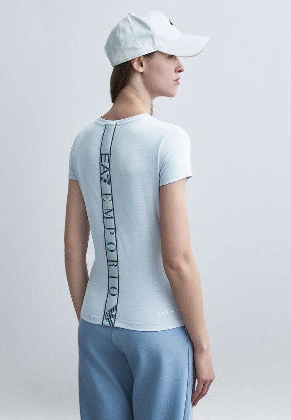 EA7 Emporio Armani