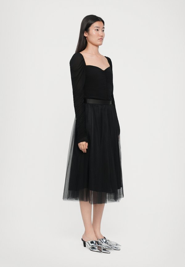 Ida Sjöstedt FLAWLESS SKIRT