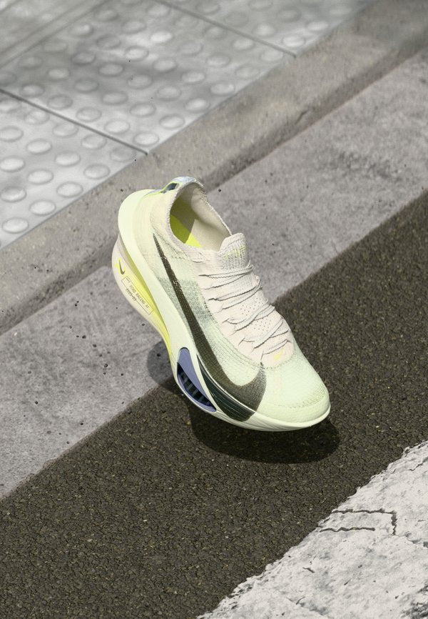 Nike Performance ALPHAFLY 3 - Road running shoes - phantom/sequoia/ultralime/citron tint/iron purple/football grey