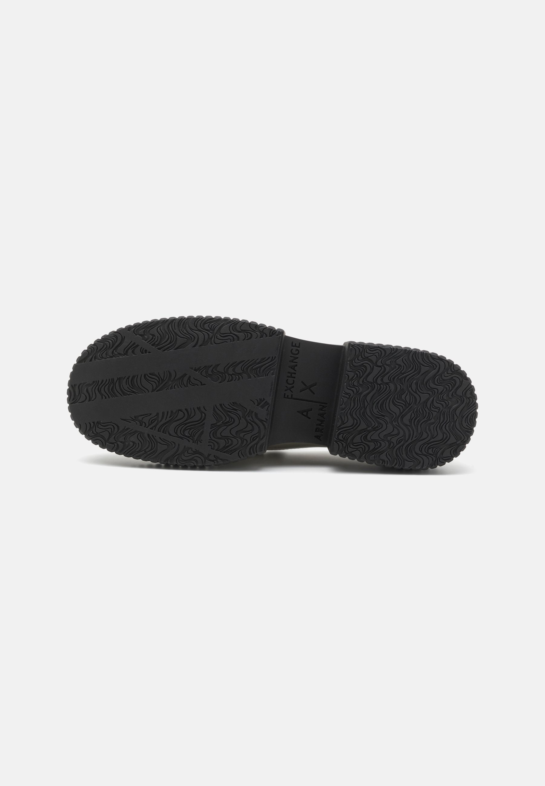 LOAFER Media 6