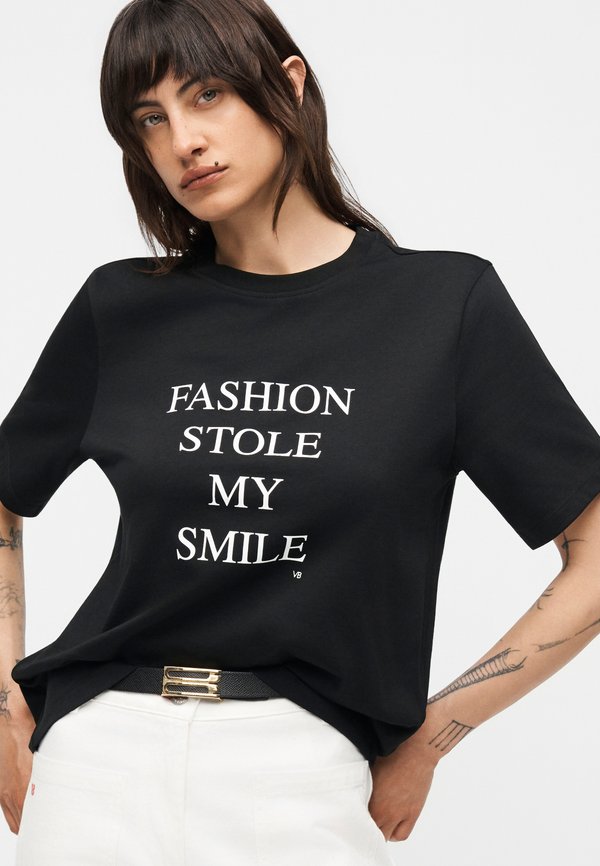 Victoria Beckham SLOGAN TEE