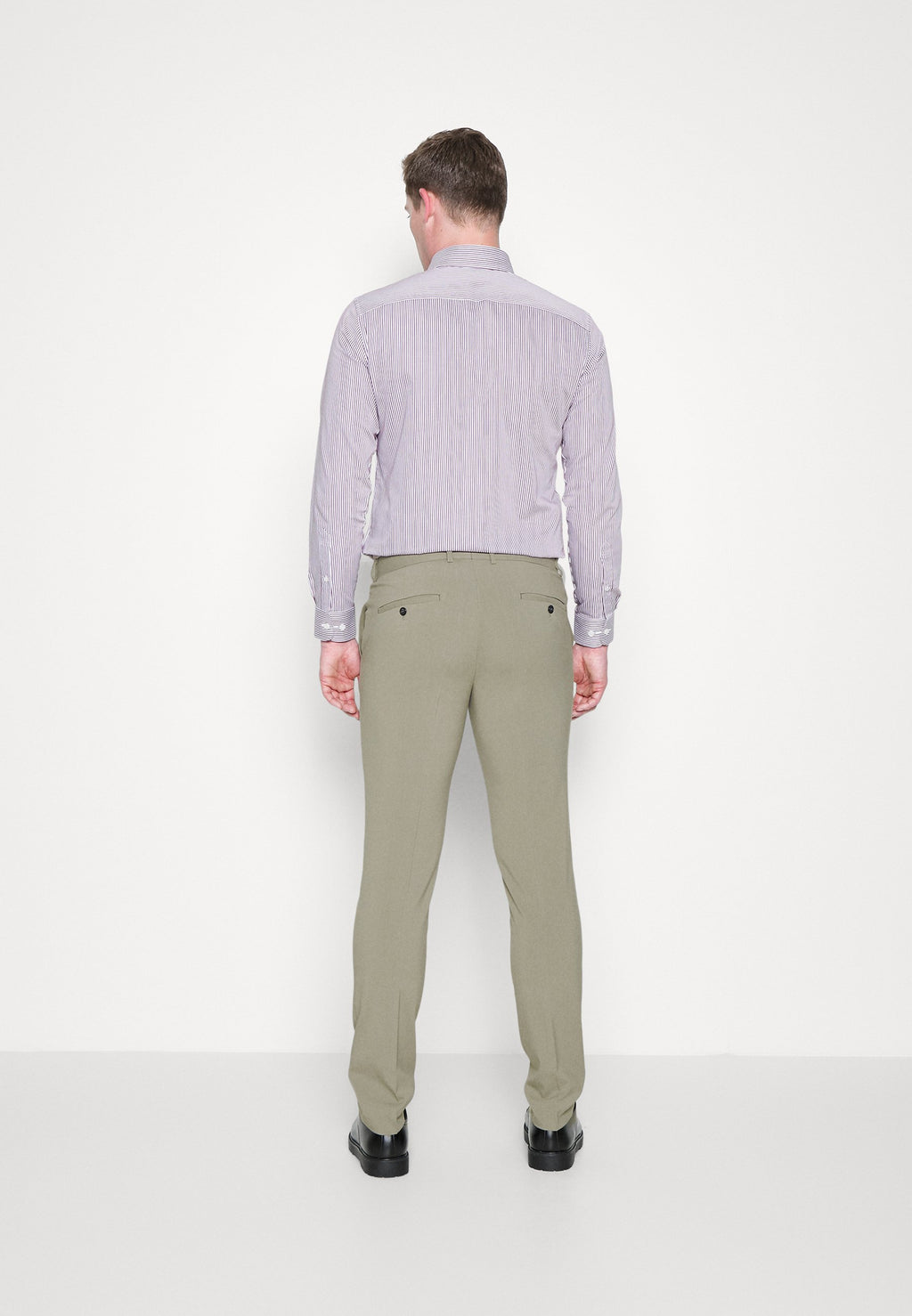 PLAIN MENS SUIT SET Media 8