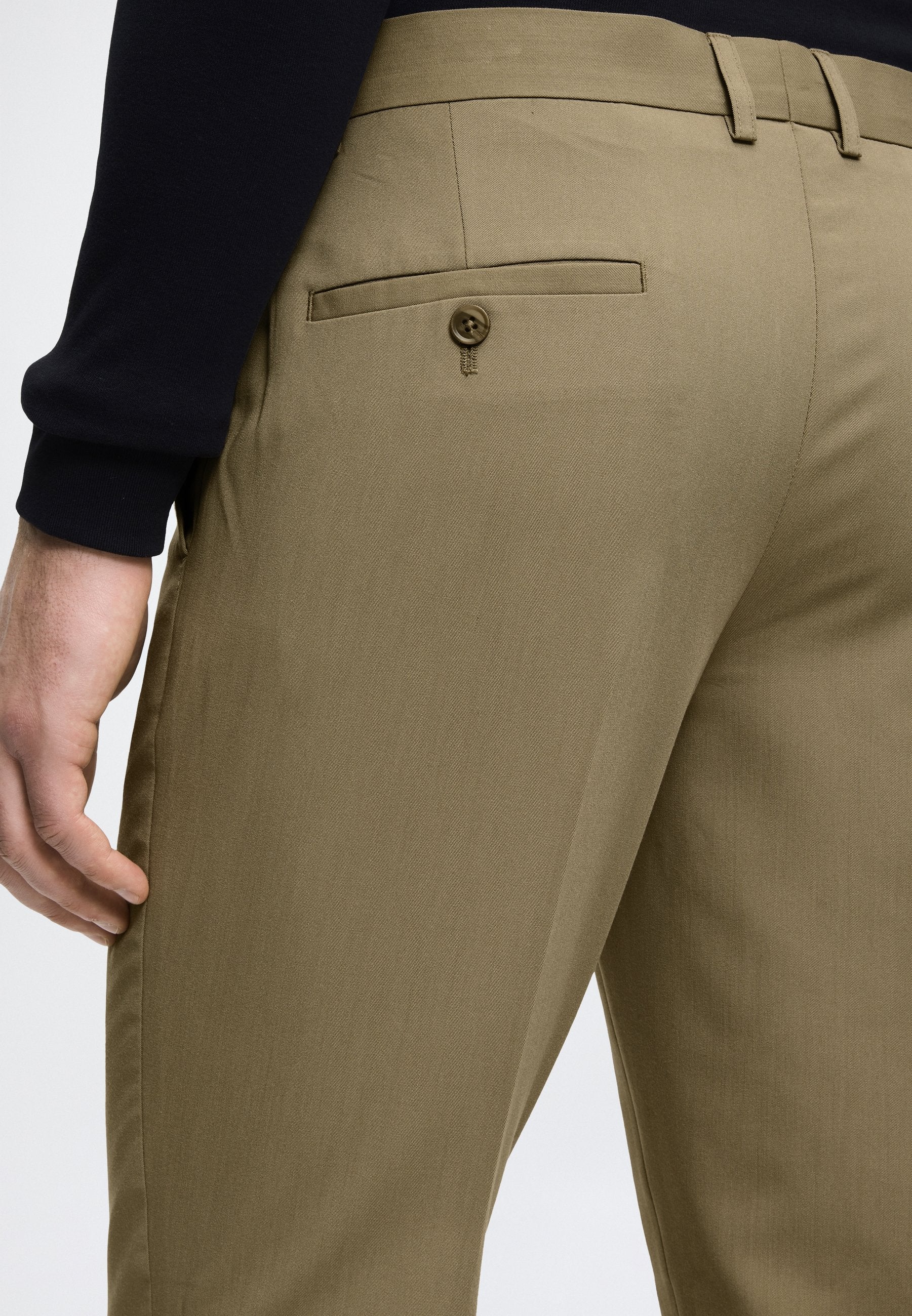 FINE TWILL STRETCH SUIT Media 10