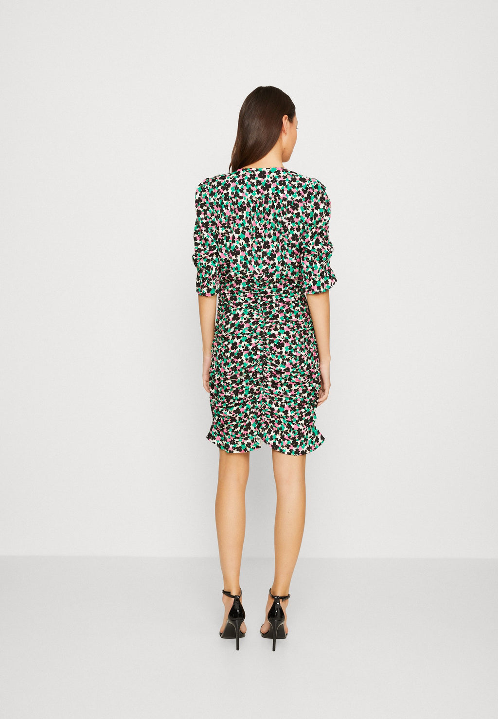 Colourful Rebel PEYTON CUTE FLOWER SMOCK DRESS