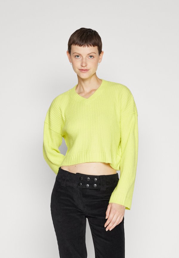 Even&Odd CROPPED VNECK