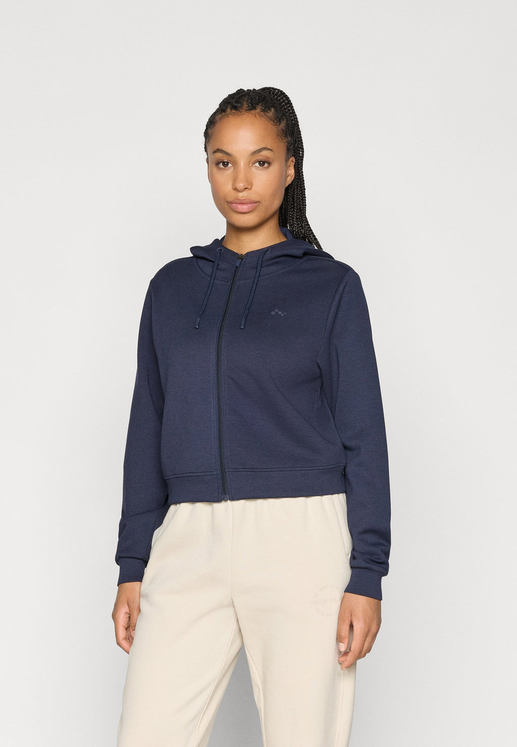 ONLY Play ONPLOUNGE LIFE SHORT ZIP HOOD