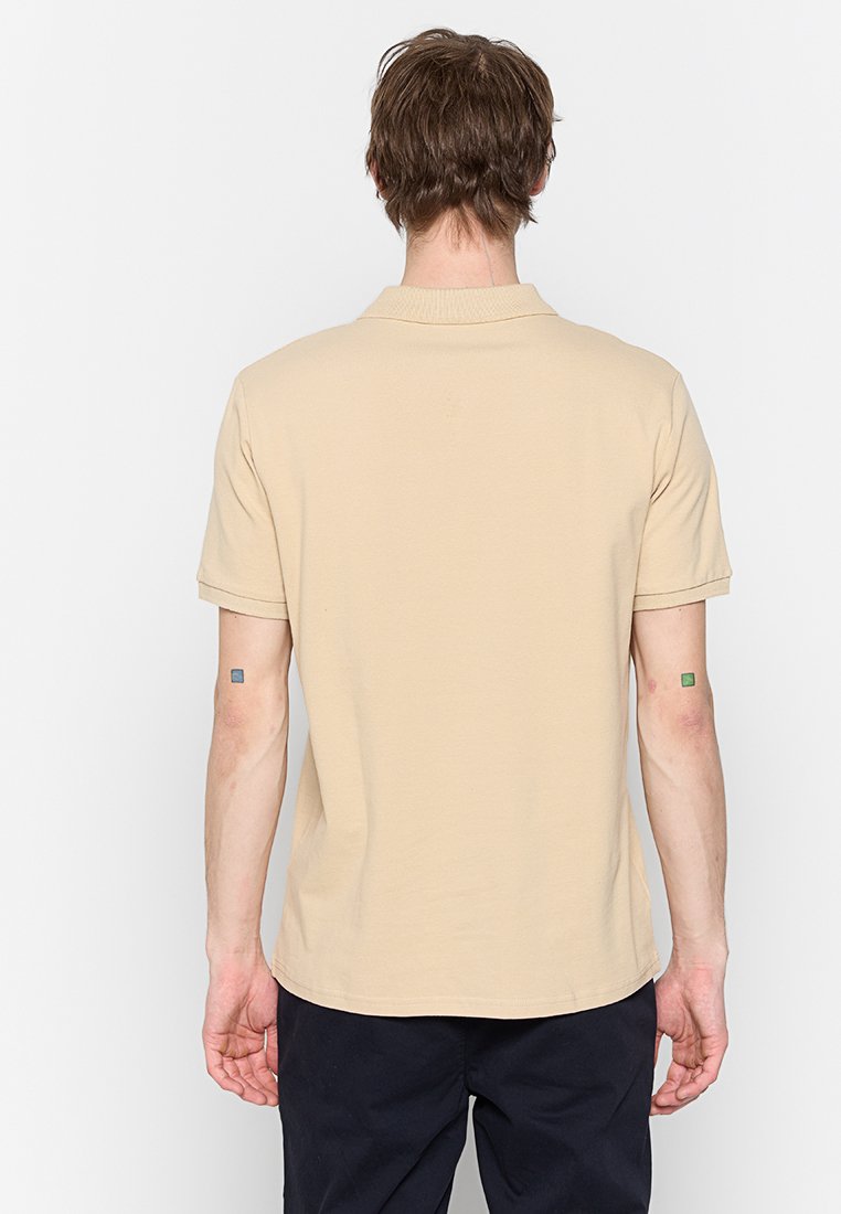 NO EXCESS Poloshirt Media 2