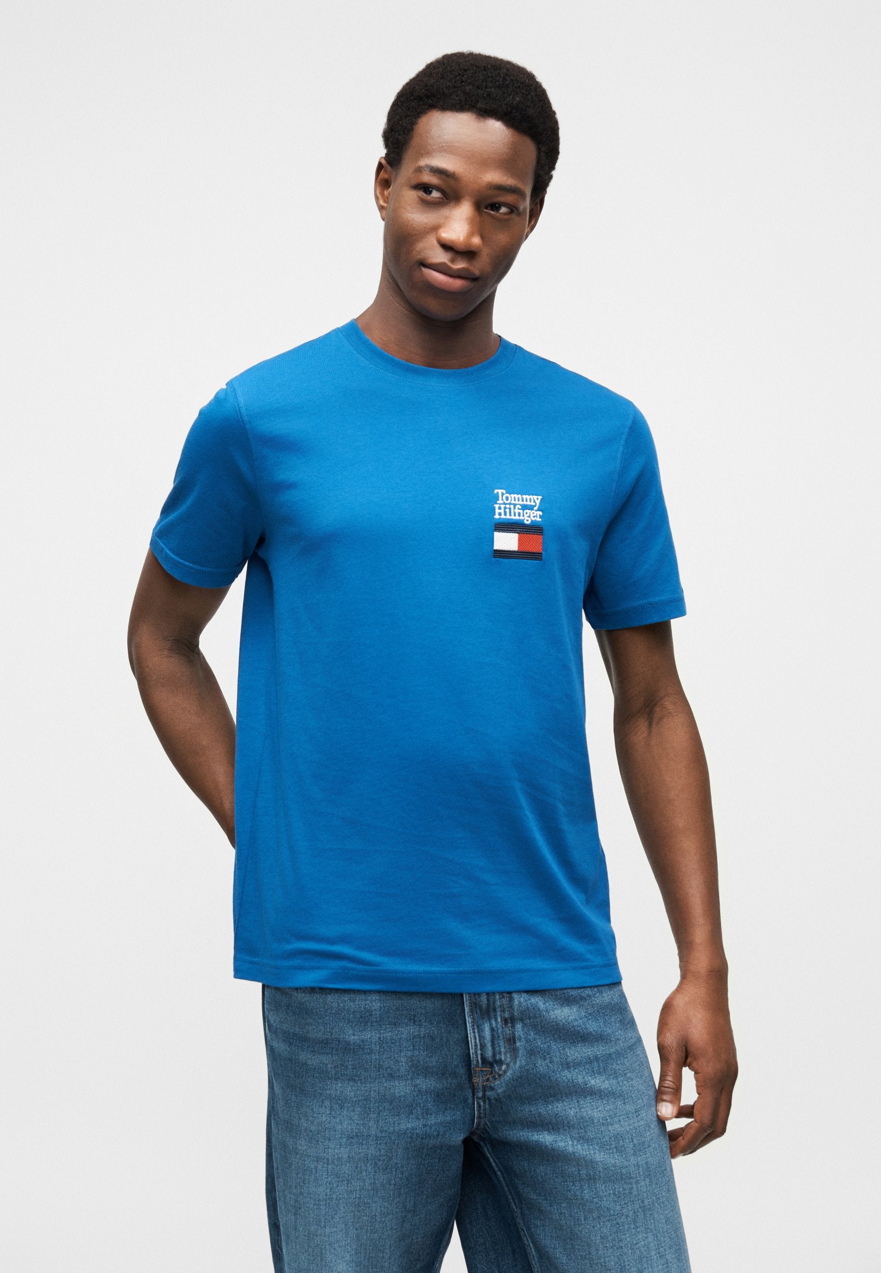 LOGO EMBROIDERY JERSEY CREW NECK T-SHIRT Media 5