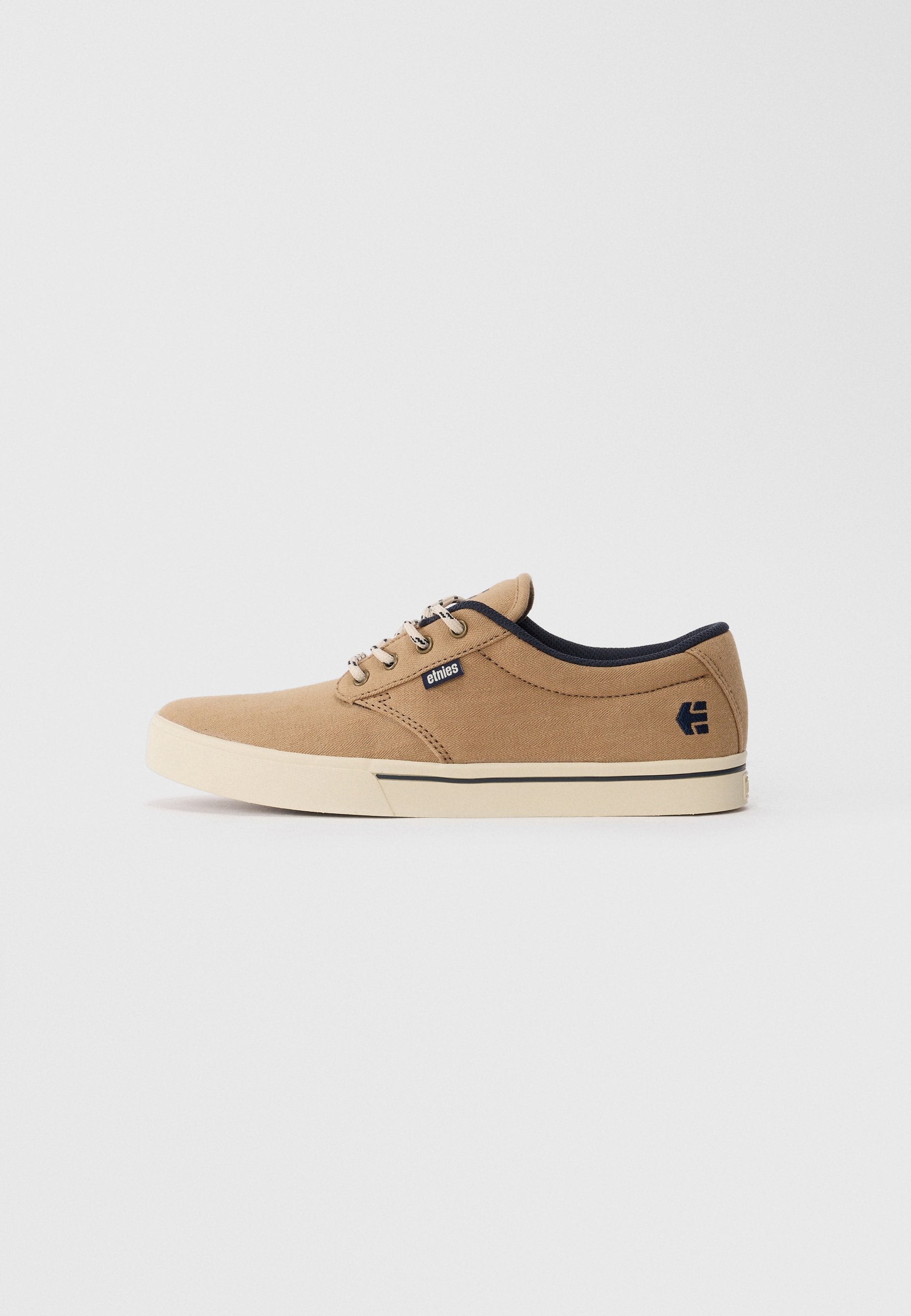 Etnies
