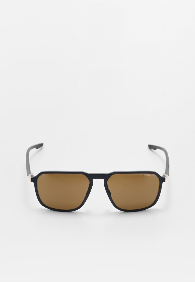 Porsche Design P8961