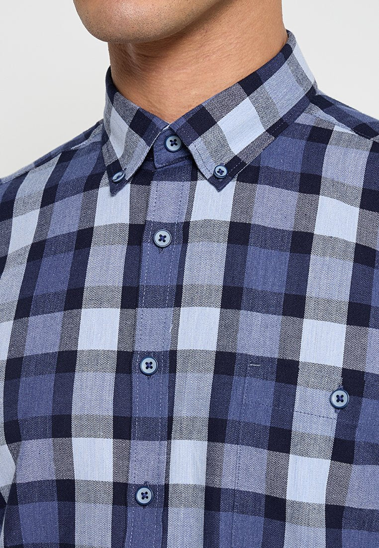 RELAXED FIT Media 2