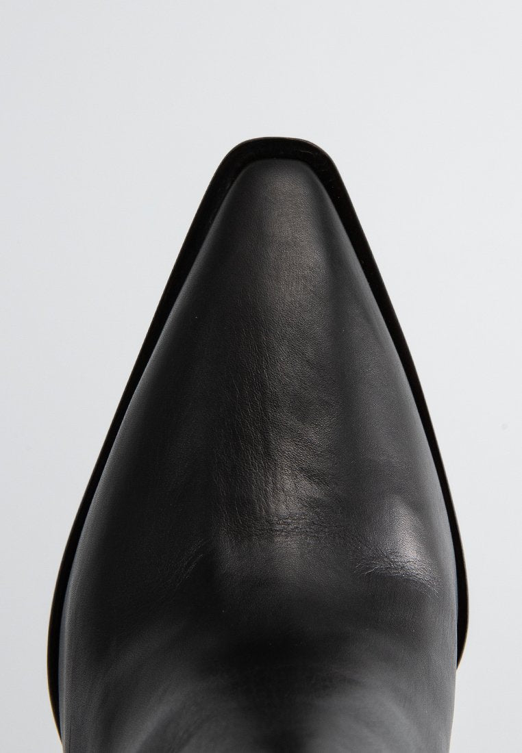 Alexandre Birman DORA