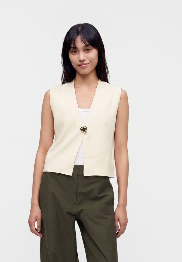 Vero Moda VMAGUEDA V NECK - Waistcoat - birch