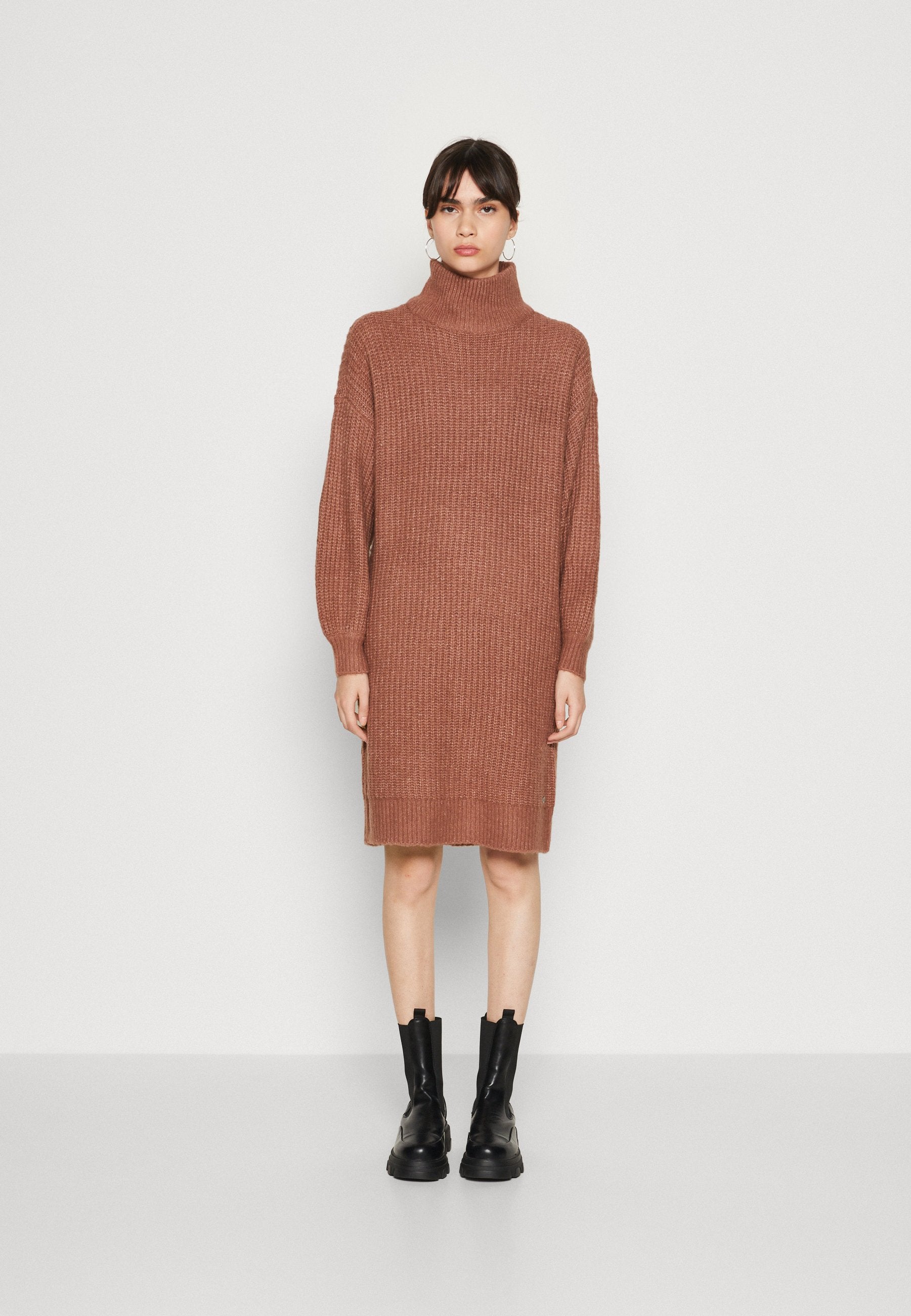 Noisy May NMROBINA HIGH NECK DRESS