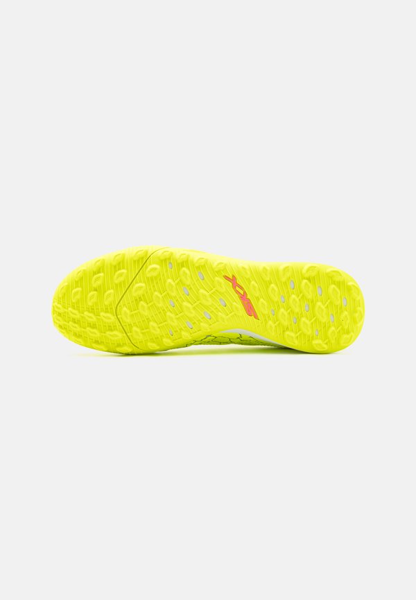 Skechers Performance
