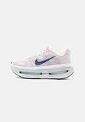 Nike Performance VOMERO PREMIUM - Road running shoes - pearl pink/midnight navy/white/barely green/football grey/pink foam