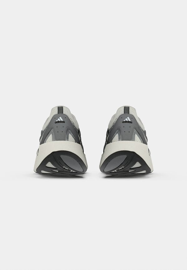adidas Originals ADIZERO ARUKU UNISEX