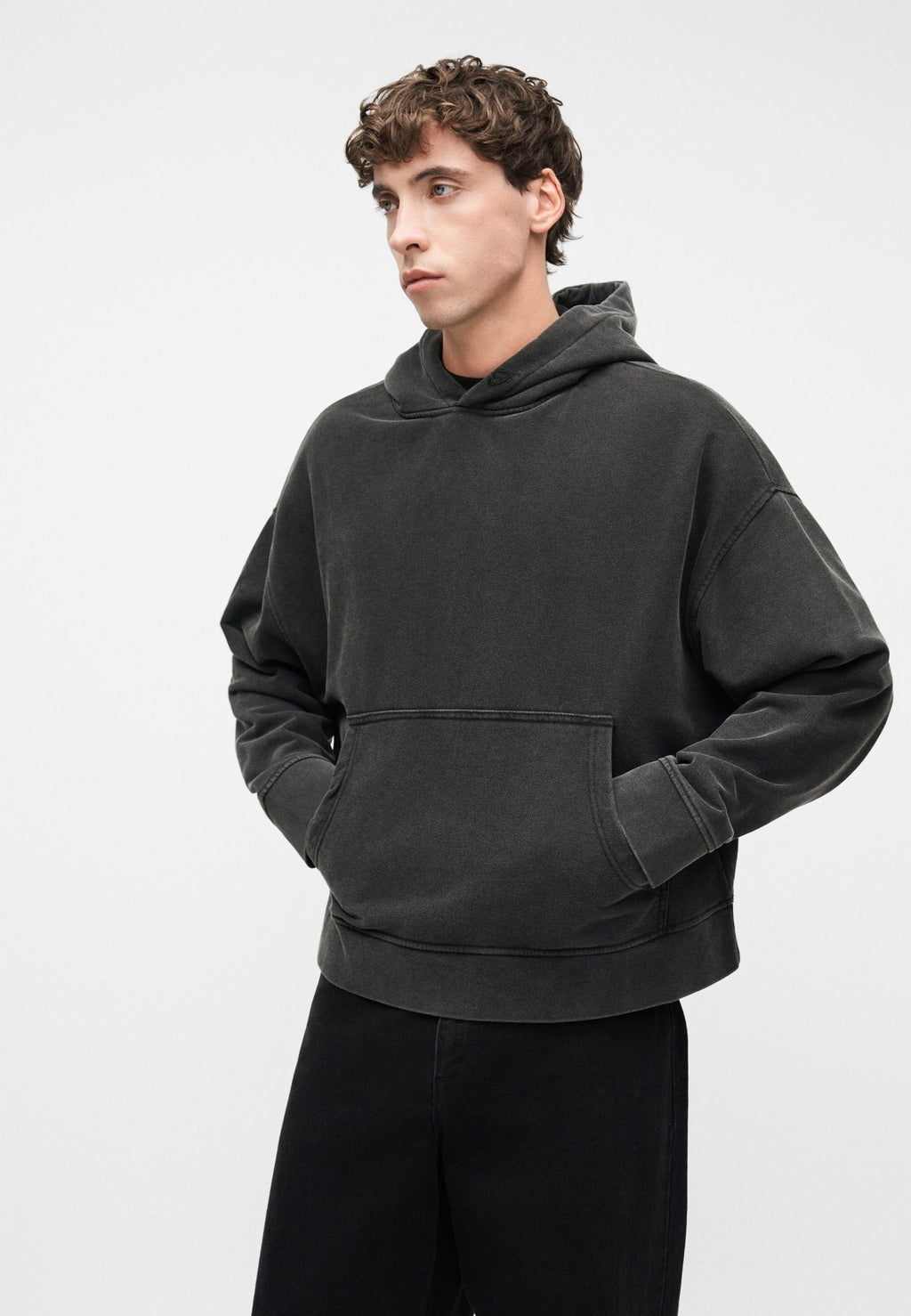 FAVELA BOXY FIT HOODIE