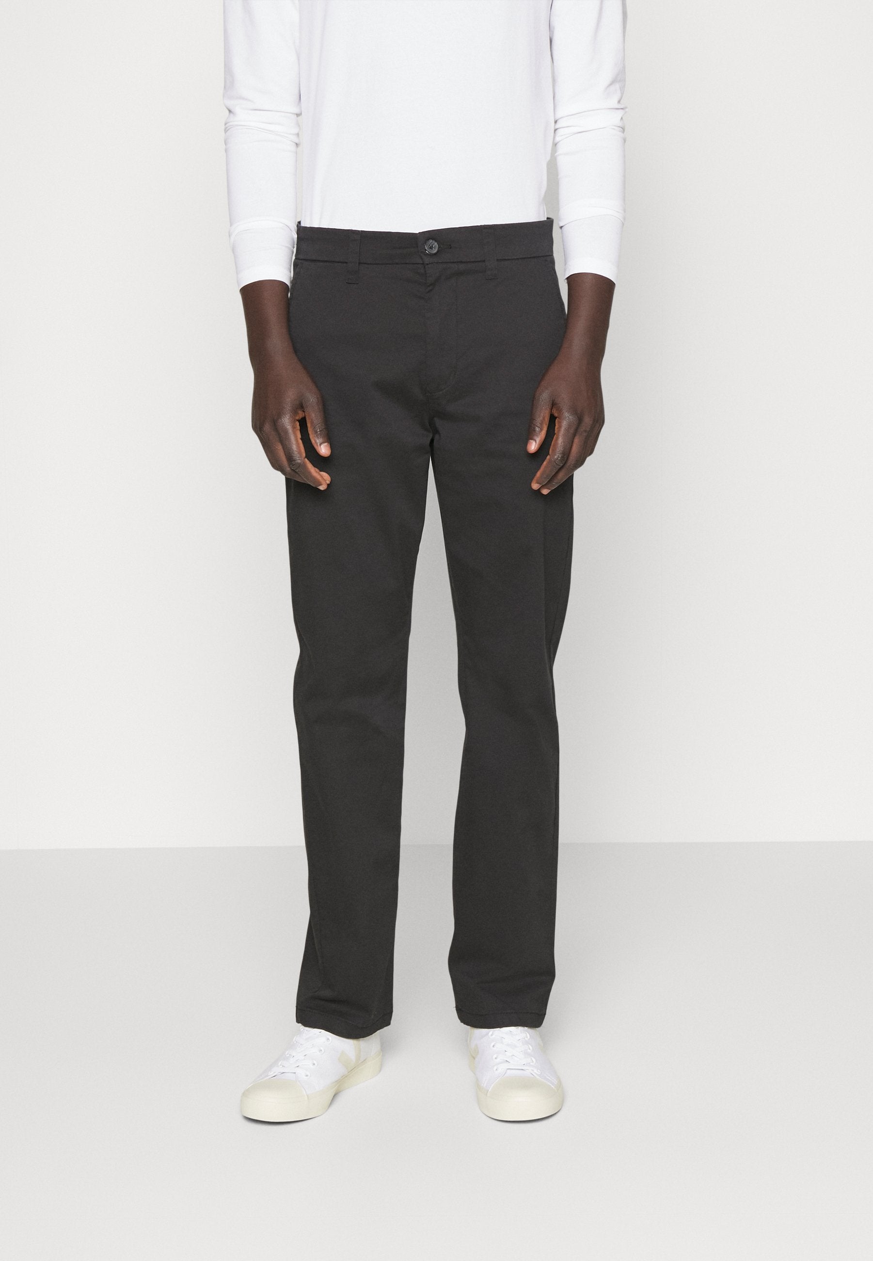 ONSEDGE LOOSE PANT Media 3