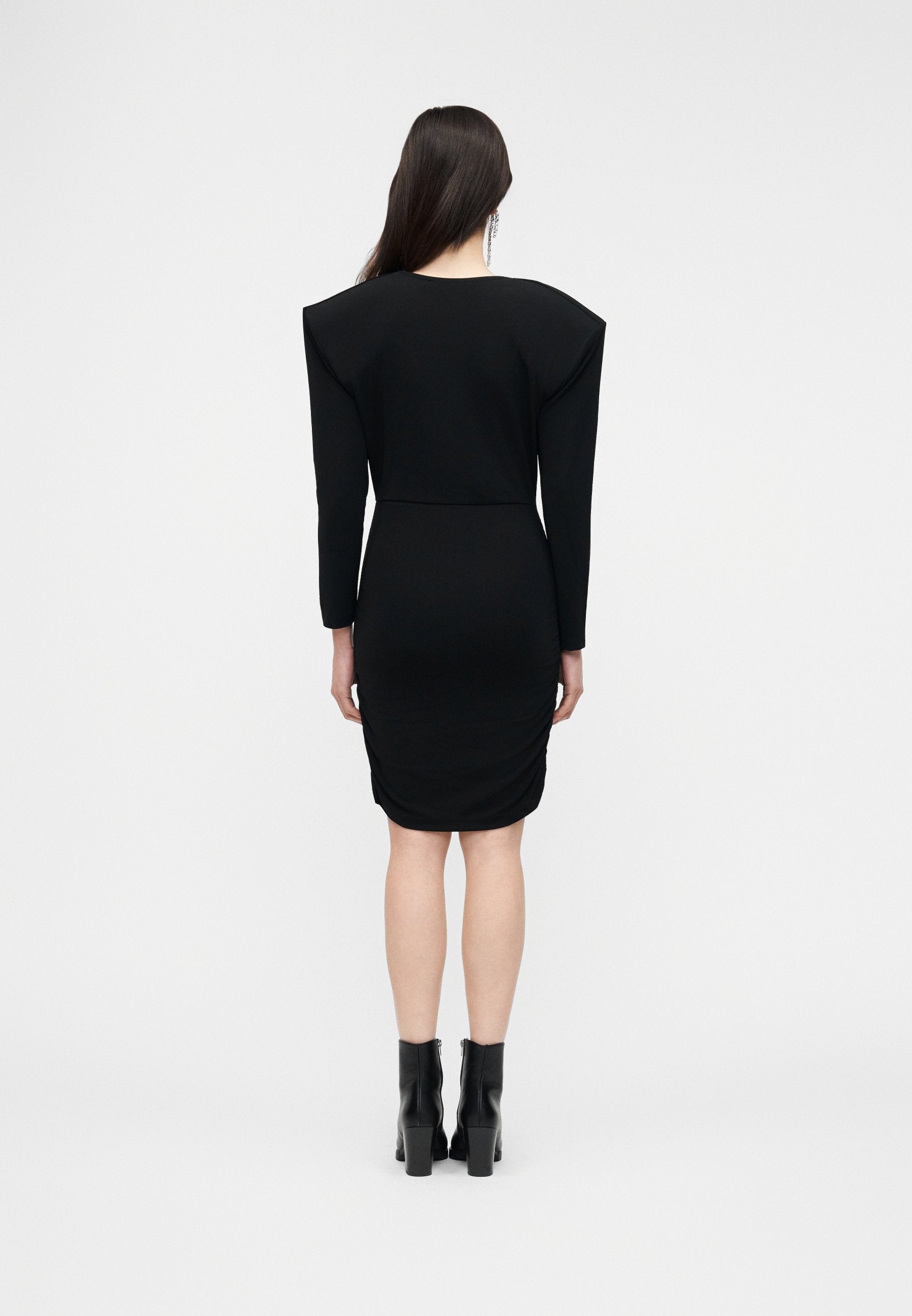 STUDIO DRESS Media 4
