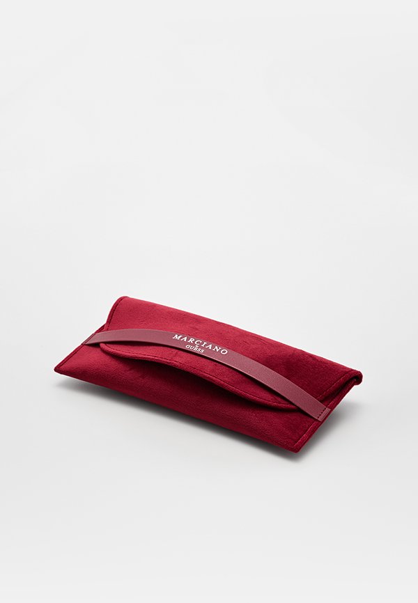 MARCIANO BY GUESS