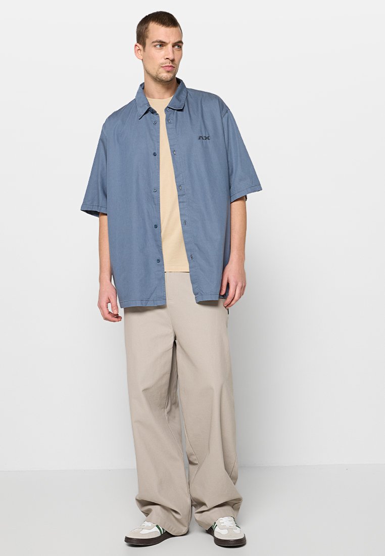 Armani Exchange Hemd Media 2
