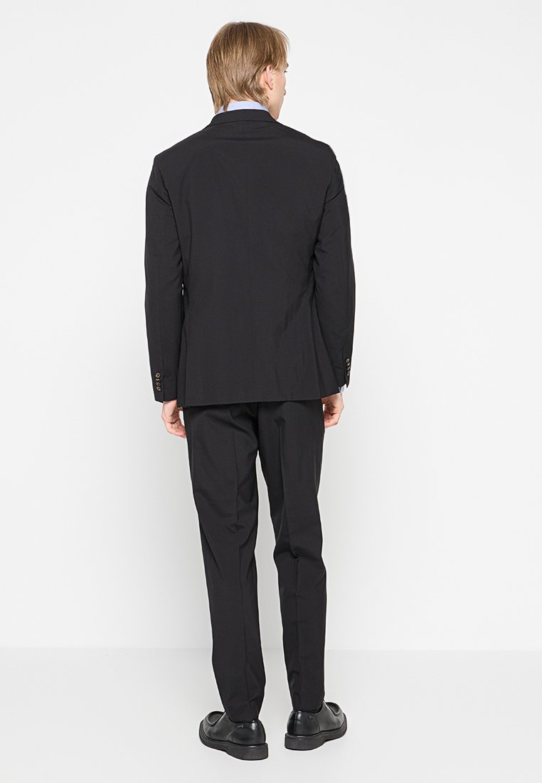 Michael Kors SLIM FIT