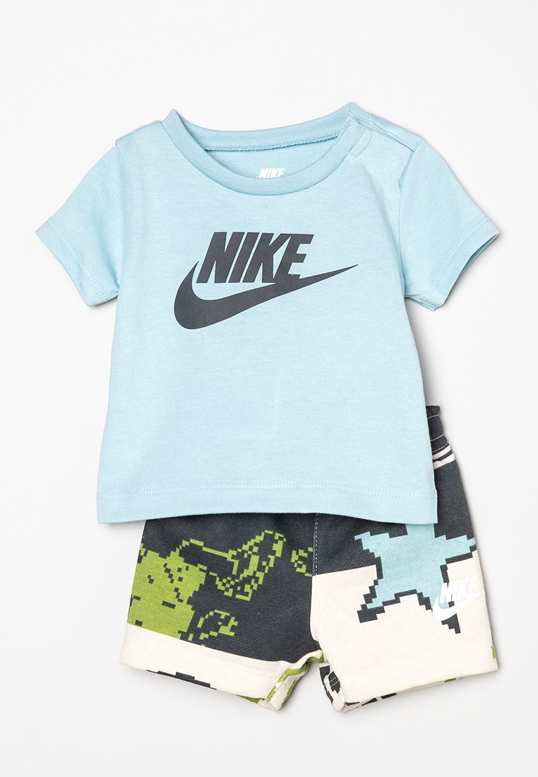 Nike Sportswear SET