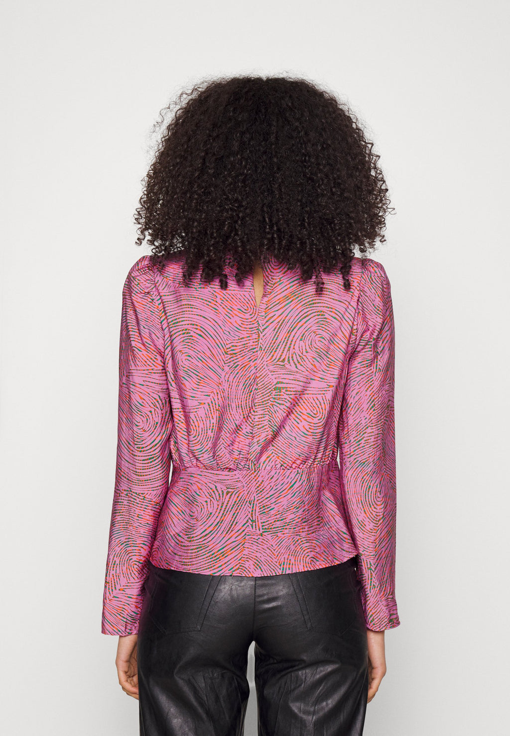 Vero Moda Tall VMPEPPER ANEA V NECK