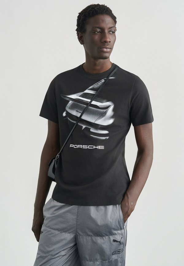 Puma GRAPHIC TEE - Print T-shirt - black