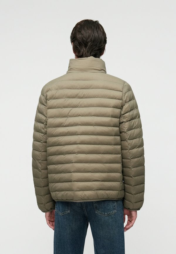 Calvin Klein CHANNELED PUFFER