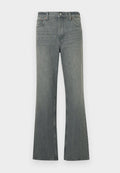 Graue hochtaillierte gerade Jeans aus Denim mit Knopf- und Reißverschluss, Fronttaschen und Gürtelschlaufen.