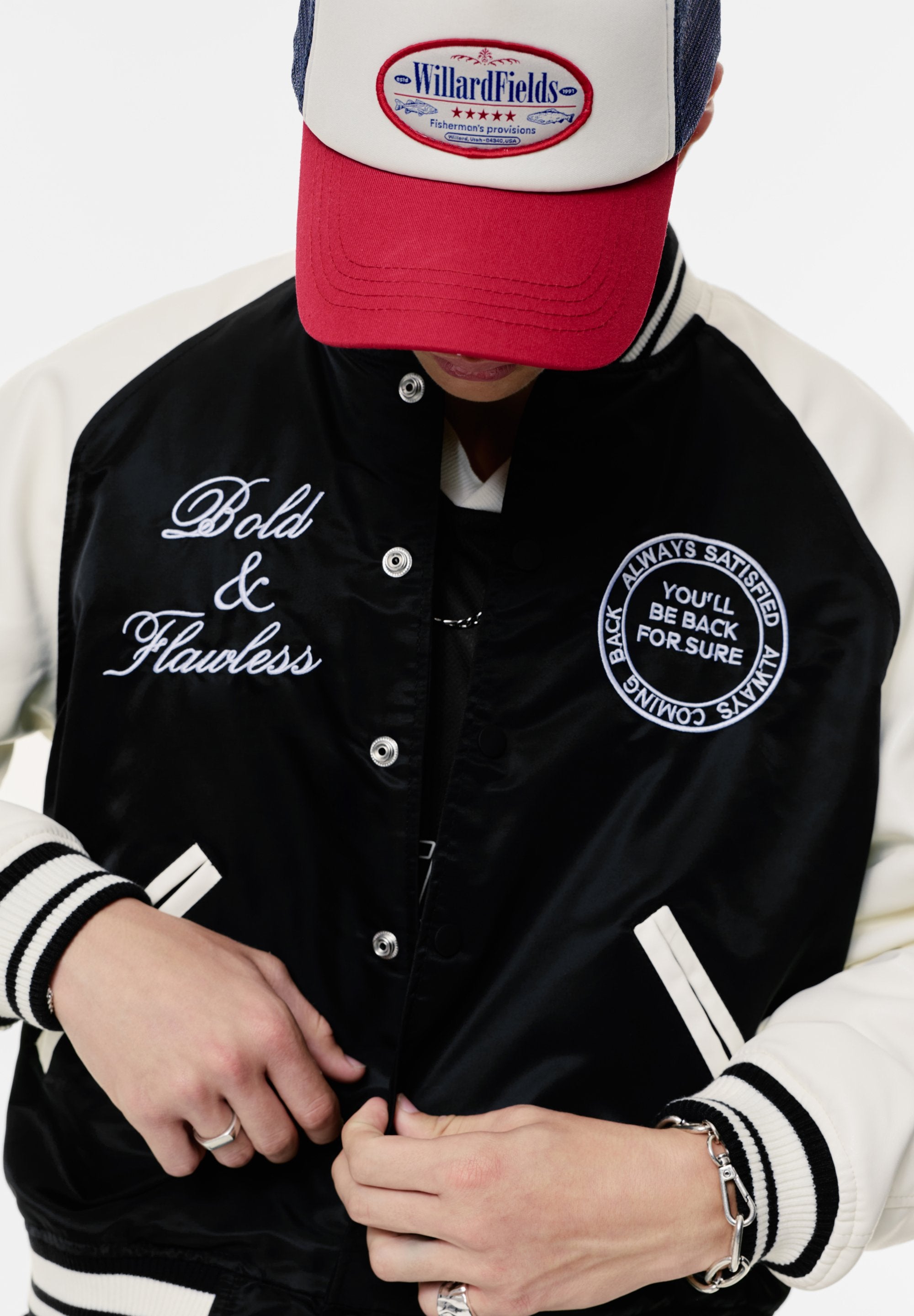 PULL&BEAR EMBROIDERED VARSITY