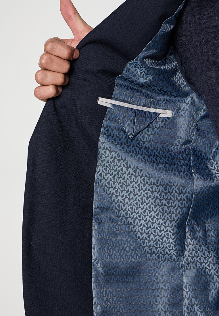 Michael Kors SLIM FIT