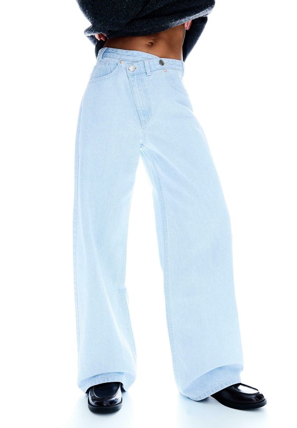 Bershka Wide Leg - light blue