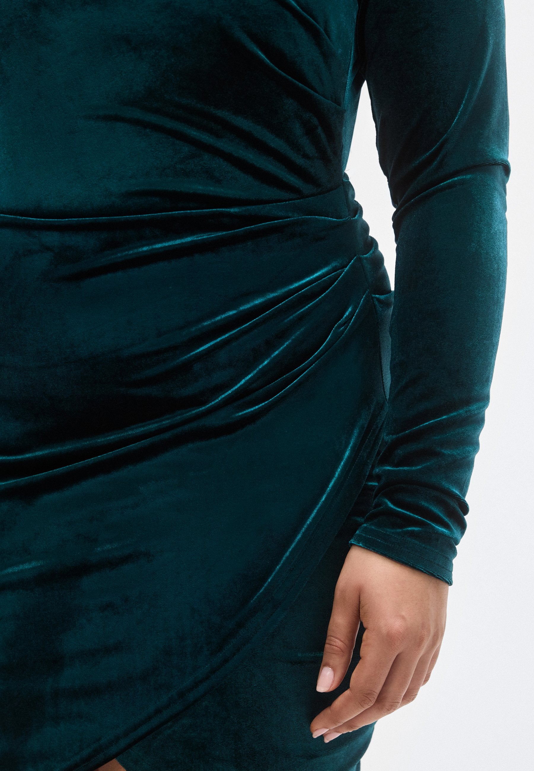 CARDAIZA WRAP DRAPE DRESS Media 5