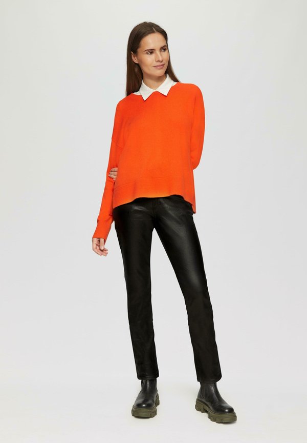 s.Oliver MID RISE  - Trousers - schwarz