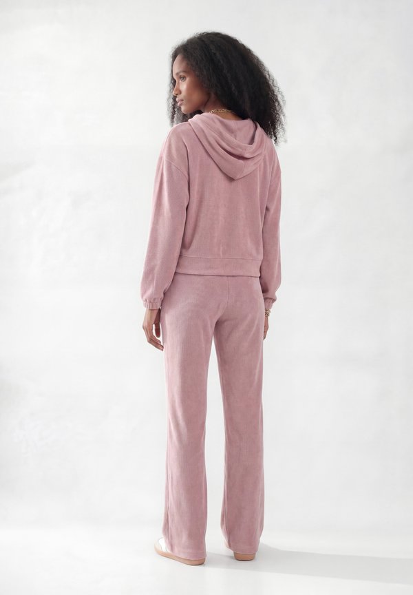 Even&Odd by Zalando