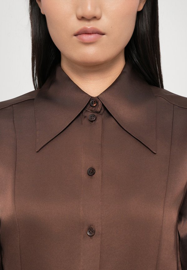 By Malene Birger ROSIANNAS