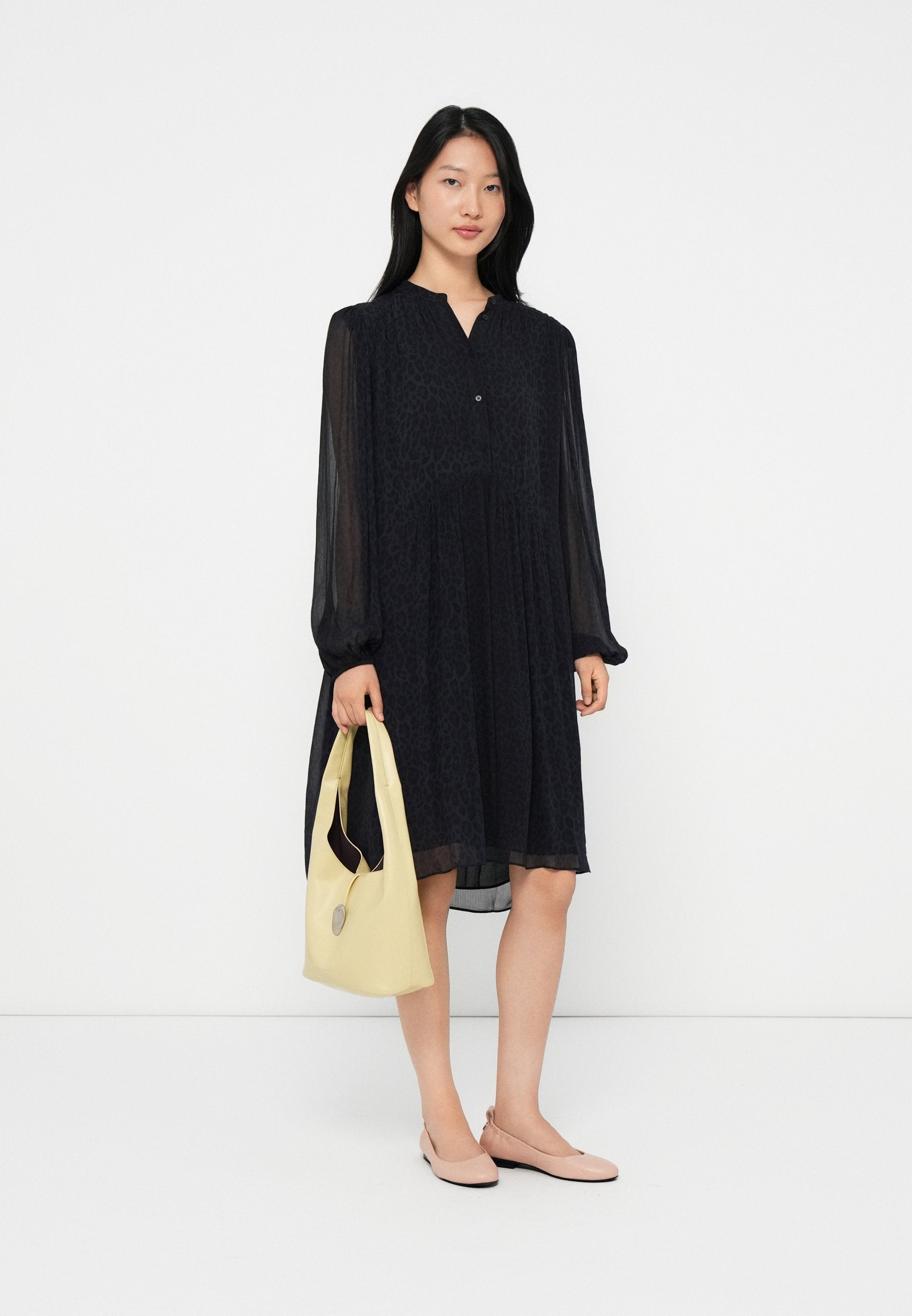 lala Berlin DRESS DEMI VISCOSE DARK NAVY LEO