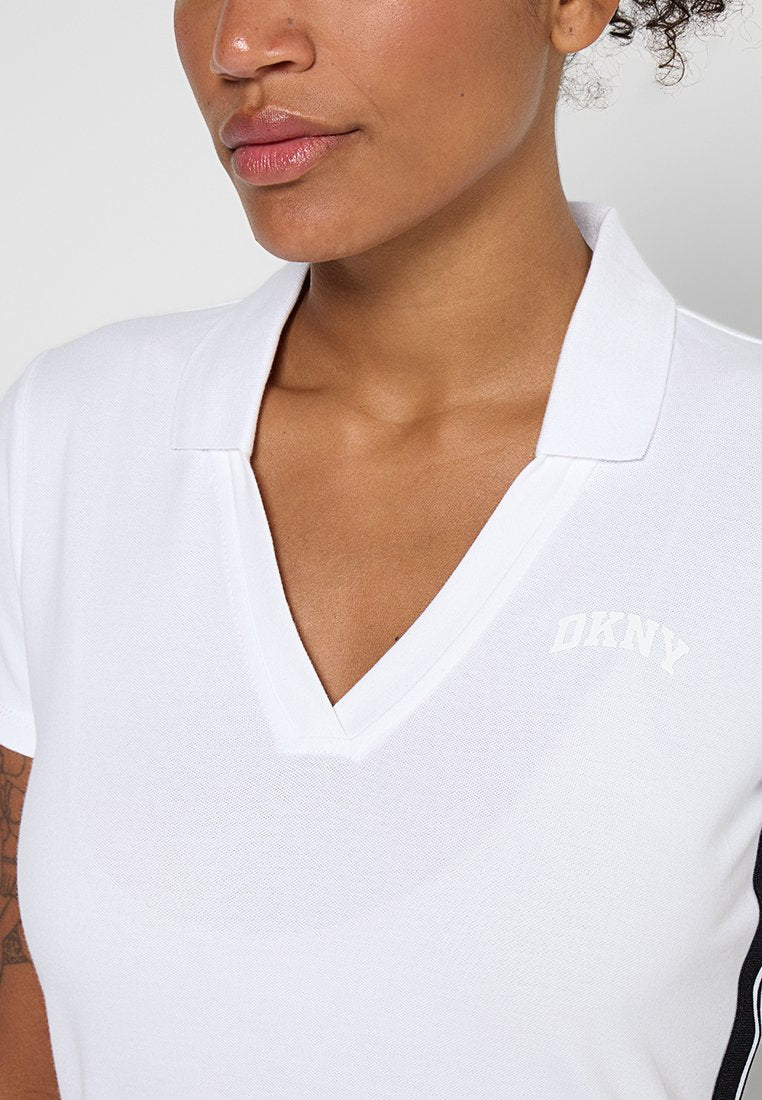 DKNY Sport