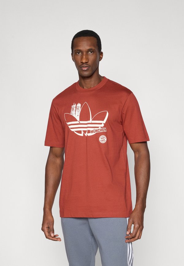 adidas Performance FC BAYERN SEASONAL GRAPHIC TEE
