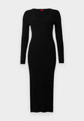 Schwarzes, geripptes langärmliges Kleid mit taillierter Silhouette, das über einen Rundhalsausschnitt und einen bodenlangen Saum verfügt. Weicher Griff und minimale Details.