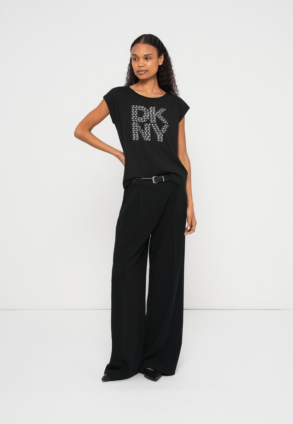 DKNY