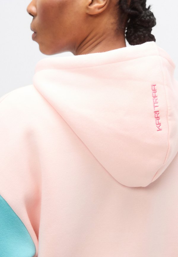 Kari Traa ANELIE HOOD