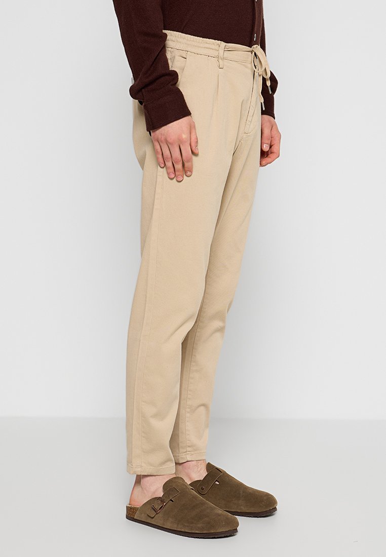 Lindbergh Chino Media 2