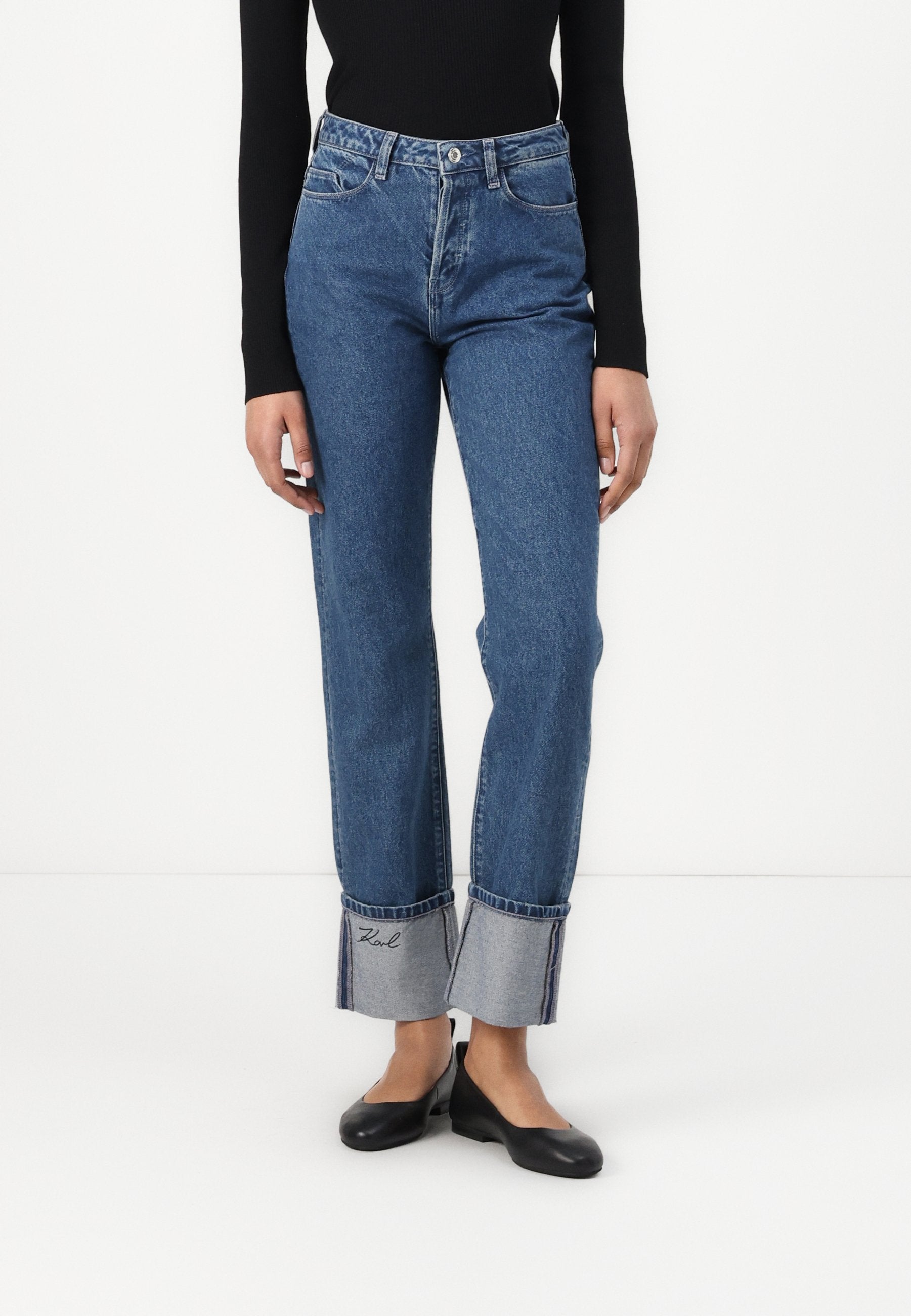 CUFFED PANTS Media 3
