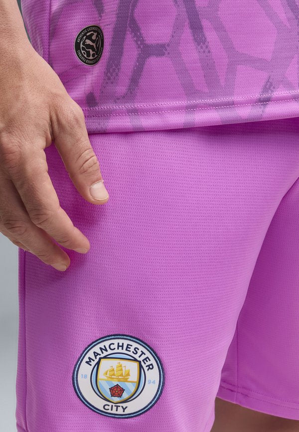 Puma MANCHESTER CITY 26/27 TORWARTSHORTS - Sports shorts - electric orchid- white