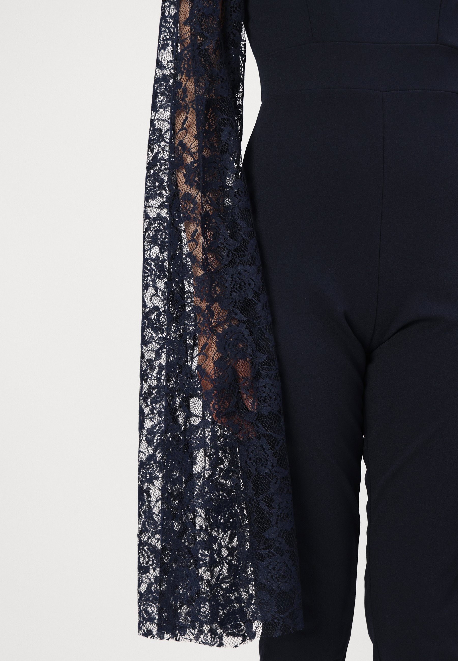 WAL G. CHELSEA LACE SLEEVE